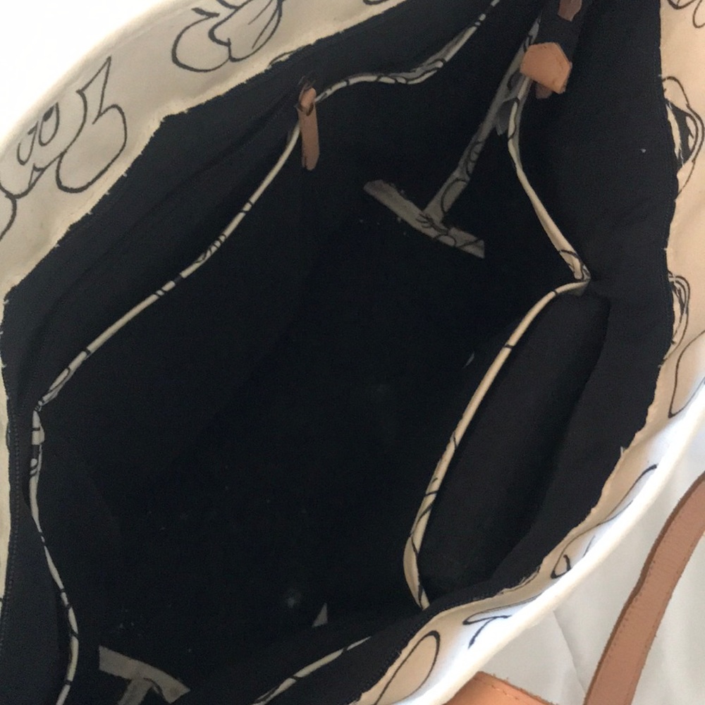 โ SOLD Petunia Pickle Bottom Downtown Tote Disney - Picture 5 of 6